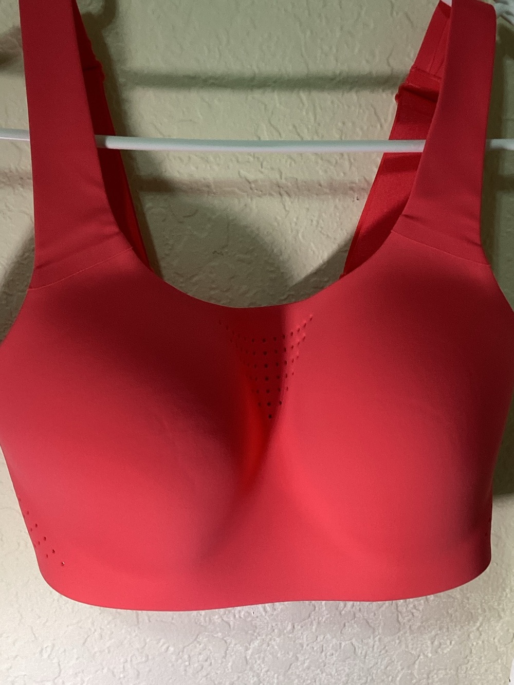 Victoria's Secret Seamless Wireless Sports Bra - Coral